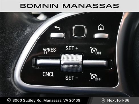 Used 2021 Mercedes-Benz GLC 300 4MATIC image 15