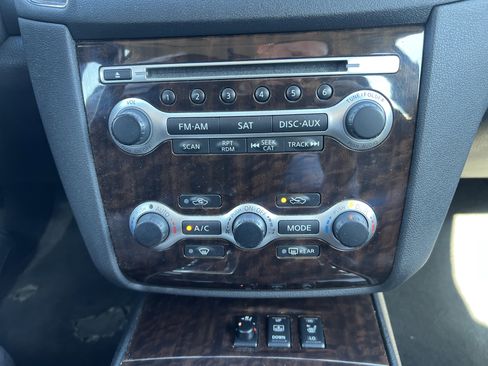 Used 2011 Nissan Maxima 3.5 SV w/ Premium Pkg image 5