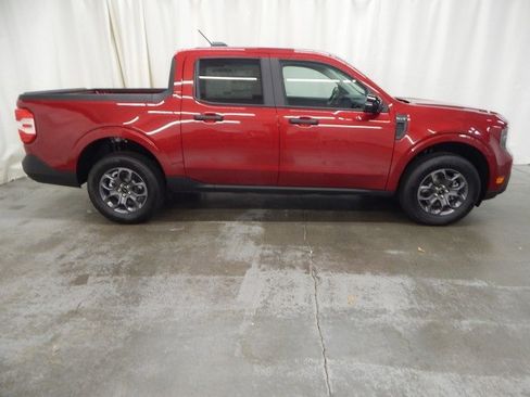 New 2025 Ford Maverick XLT w/ XLT Luxury Package image 2