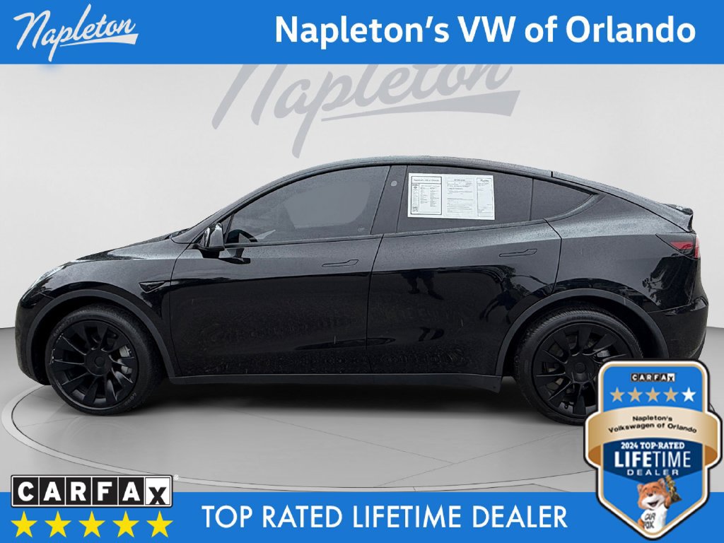 Used 2023 Tesla Model Y Long Range AWD/4WD image 2