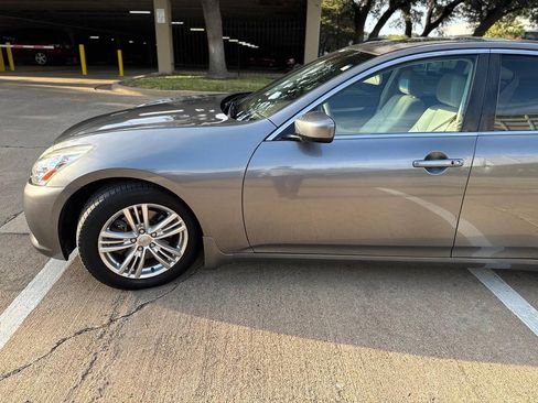 Used 2013 INFINITI G37 Journey w/ Premium Pkg RWD image 4