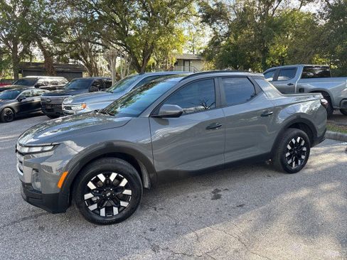 Used 2025 Hyundai Santa Cruz SEL image 3