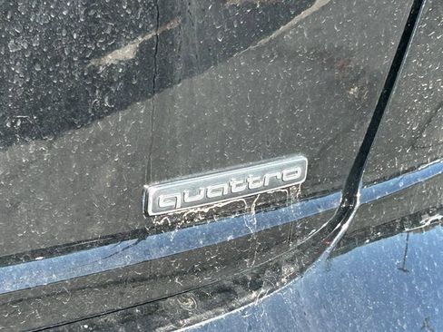 Used 2021 Audi Q8 Premium w/ Black Optic Package image 5