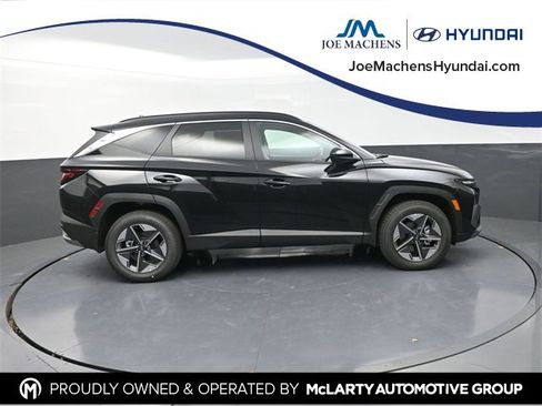 New 2026 Hyundai Tucson SEL image 1
