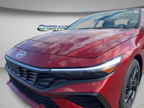 New 2026 Hyundai Elantra Sport FWD image 4