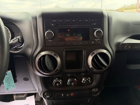 Used 2011 Jeep Wrangler Sport image 13