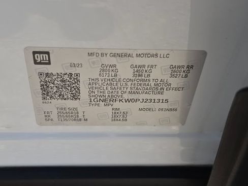 Used 2023 Chevrolet Traverse LS FWD image 31