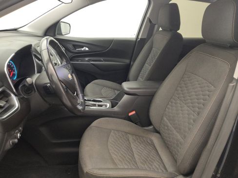 Used 2020 Chevrolet Equinox LT w/ Driver Convenience Package FWD image 17
