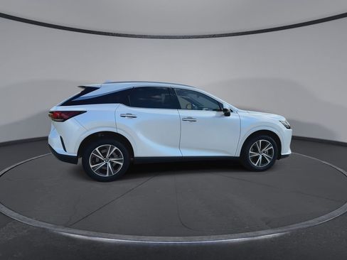 Used 2025 Lexus RX 350 Premium w/ Accessory Package (Z1) FWD image 9