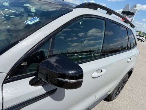 Used 2025 Kia Sorento SX Prestige image 15