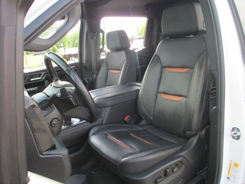 Used 2024 GMC Sierra 1500 AT4 AWD/4WD image 22