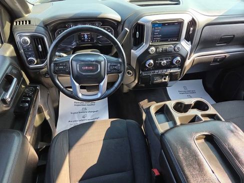 Used 2019 GMC Sierra 1500 SLE w/ SLE Value Package AWD/4WD image 8