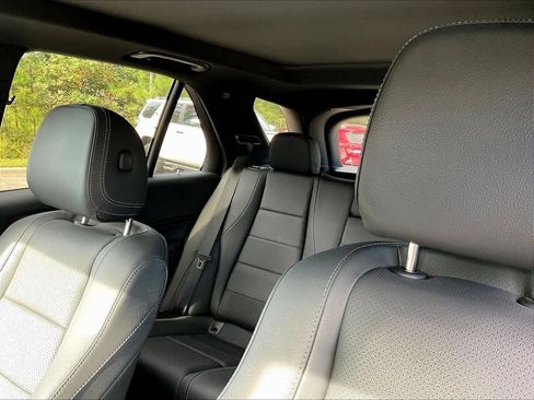 Used 2025 Mercedes-Benz GLE 450 4MATIC image 4