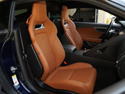 Used 2023 Jaguar F-TYPE Coupe RWD image 4