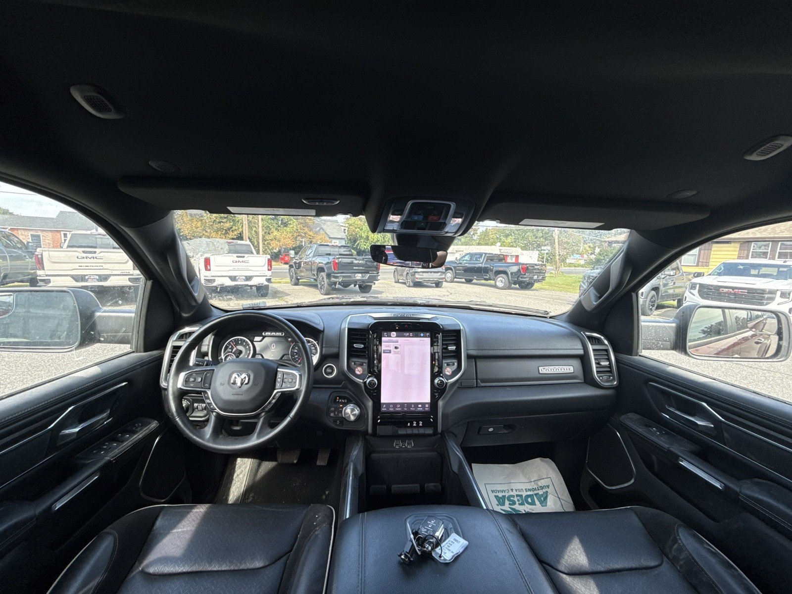 Used 2025 RAM 1500 Laramie AWD/4WD image 24