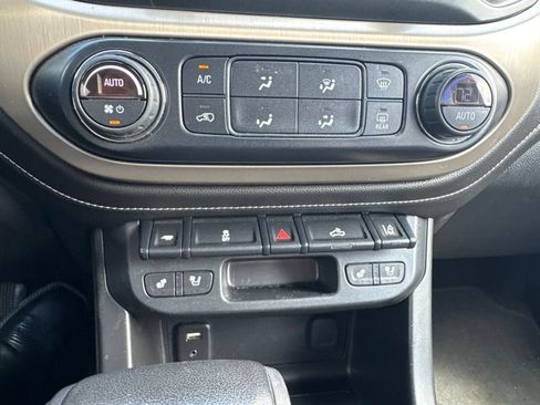 Used 2017 GMC Canyon Denali AWD/4WD image 6