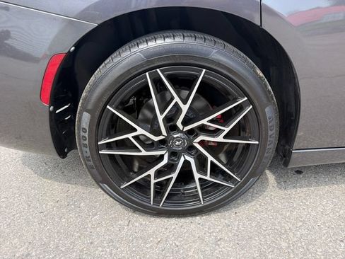 Used 2016 Dodge Charger R/T RWD image 28