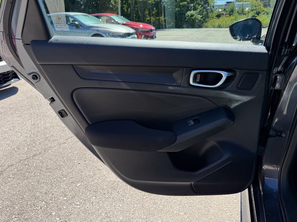 Used 2025 Honda Civic LX image 9