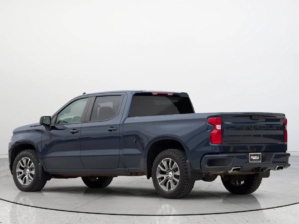 Used 2022 Chevrolet Silverado 1500 RST AWD/4WD image 3
