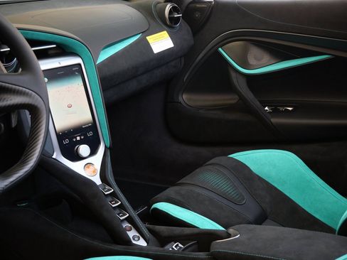 New 2026 McLaren 750S Spider image 21