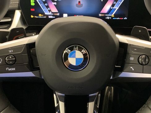 Used 2026 BMW X1 xDrive28i w/ Technology Package image 16