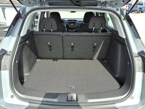 Used 2023 Chevrolet TrailBlazer LS image 13
