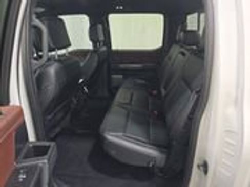 Used 2023 Ford F150 Lariat w/ Equipment Group 502A High image 4