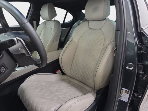Used 2023 Genesis G70 3.3T w/ Sport Prestige Package AWD/4WD image 14