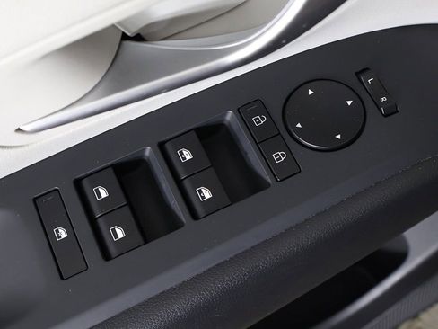 Used 2025 Hyundai Tucson SEL AWD/4WD image 39