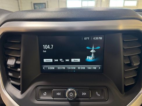 Used 2019 GMC Acadia SLE w/ LPO, Floor Liner Package image 17