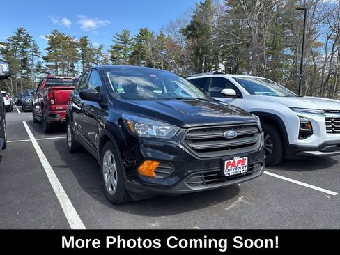 Used 2018 Ford Escape S image 2