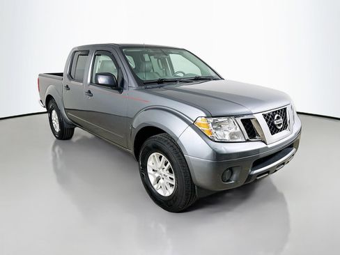 Used 2019 Nissan Frontier SV RWD image 3