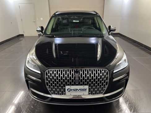 New 2026 Lincoln Corsair Premiere image 2