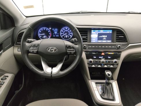 Used 2019 Hyundai Elantra Value Edition FWD image 22