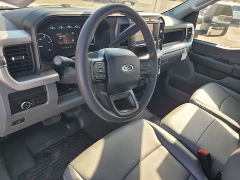 New 2024 Ford F550 4x4 Regular Cab Super Duty image 16