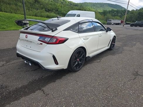 Used 2025 Honda Civic Type R image 8