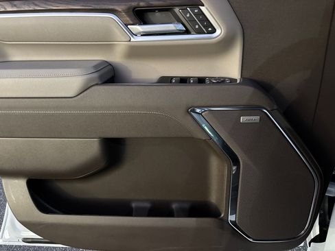 New 2026 GMC Sierra 2500 SLT w/ SLT Premium Package image 19