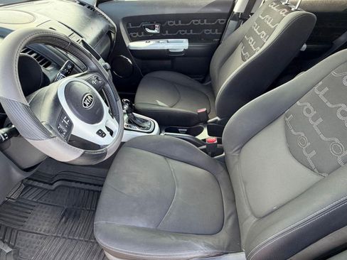 Used 2012 Kia Soul + image 22