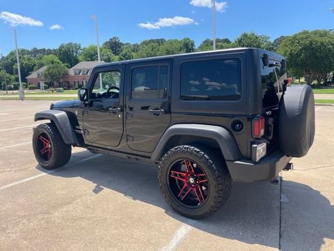 Used 2016 Jeep Wrangler Unlimited Sport w/ Quick Order Package 24S AWD/4WD image 5