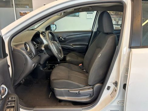 Used 2019 Nissan Versa SV FWD image 15