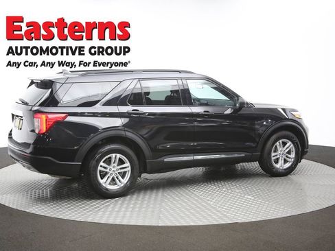 Used 2023 Ford Explorer XLT w/ Equipment Group 202A AWD/4WD image 42