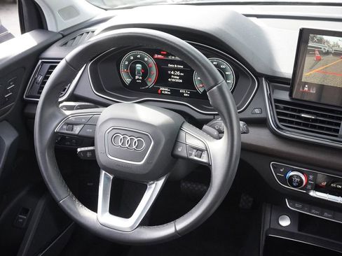Used 2023 Audi Q5 2.0T Premium Plus w/ Premium Plus Package AWD/4WD image 28