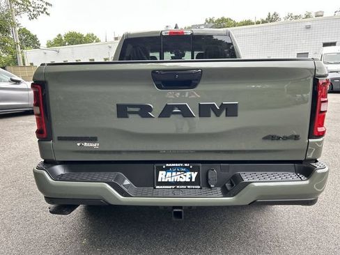 Used 2025 RAM 1500 Big Horn AWD/4WD image 7