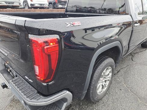 Used 2020 GMC Sierra 1500 SLT w/ Driver Alert Package I image 19