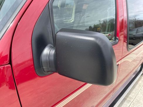 Used 1999 Ford E-150 and Econoline 150 image 22