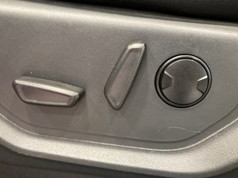 Used 2022 Ford F250 Lariat image 13