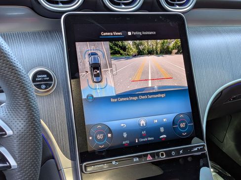 Certified 2025 Mercedes-Benz GLC 300 4MATIC image 25