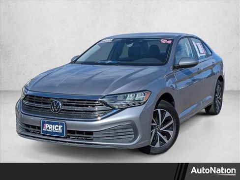 Used 2024 Volkswagen Jetta S image 1