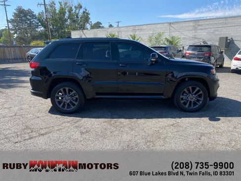 Used 2019 Jeep Grand Cherokee High Altitude AWD/4WD image 8