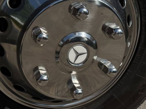 Used 2019 Mercedes-Benz Sprinter 170 image 93